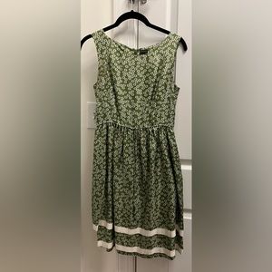 Orla Kiely dress 100% silk green w/ white small flowers, sleeveless, knee length
